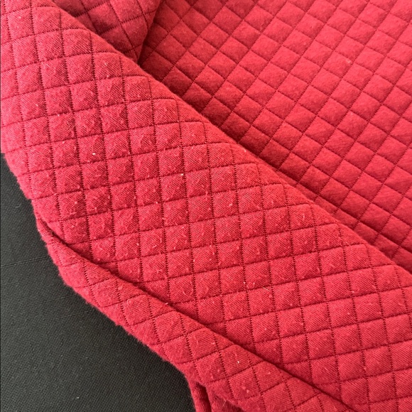 Burgundy Quilted Pullover Properly Tied size 6 - Picture 7 of 8